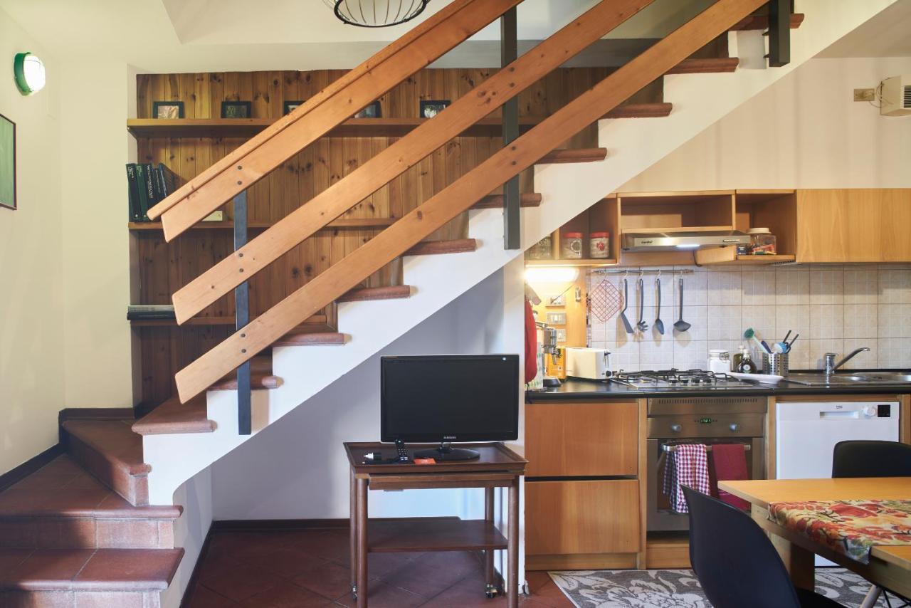 Little Brick House On Siena Hills With Balconies Apartment Екстериор снимка