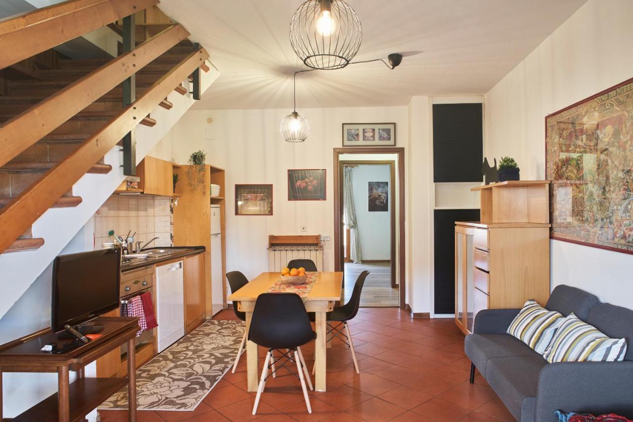 Little Brick House On Siena Hills With Balconies Apartment Екстериор снимка
